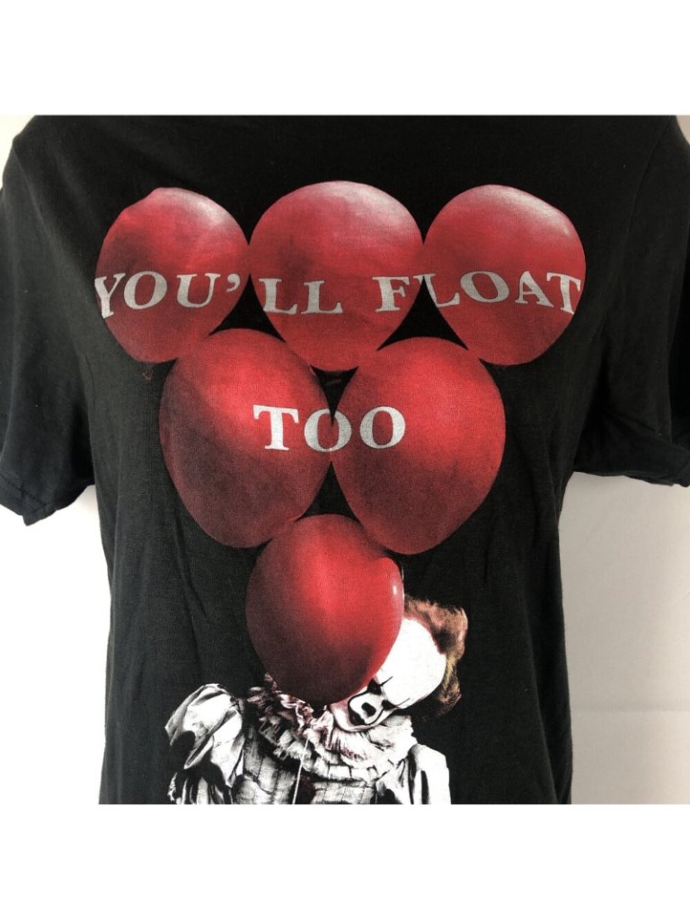 Stephen King’s IT Clown TShirt SMALL You’ll Float Too Pennywise Short Sleeve - Picture 3 of 5